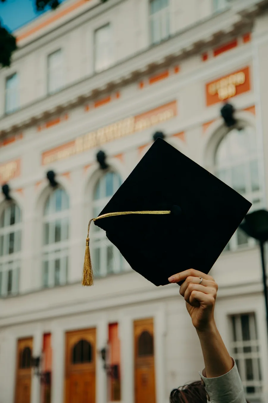 Xarici universitetdə məzuniyyət mərasimi